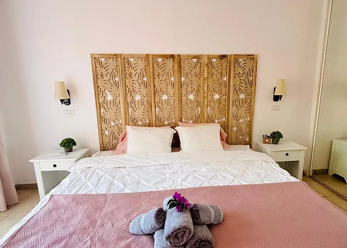 Granada Sunrise لوس كريستيانوس